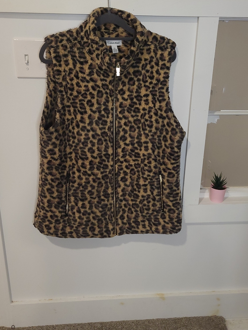 Calvin Klein Leopard Print Fleece Sherpa Full Zip Vest Size L